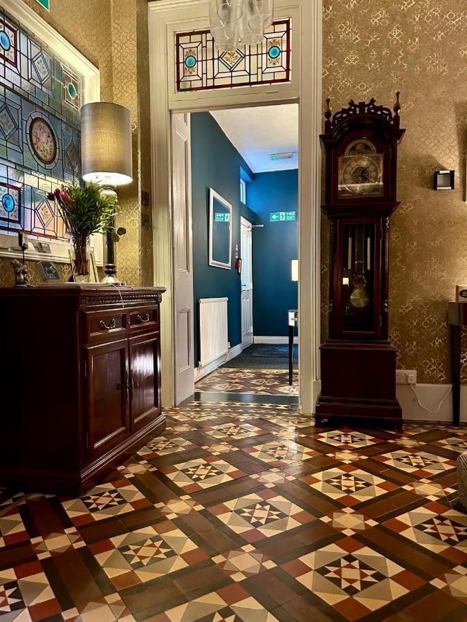 The Earlsdale Bed And Breakfast Ilfracombe Bagian luar foto